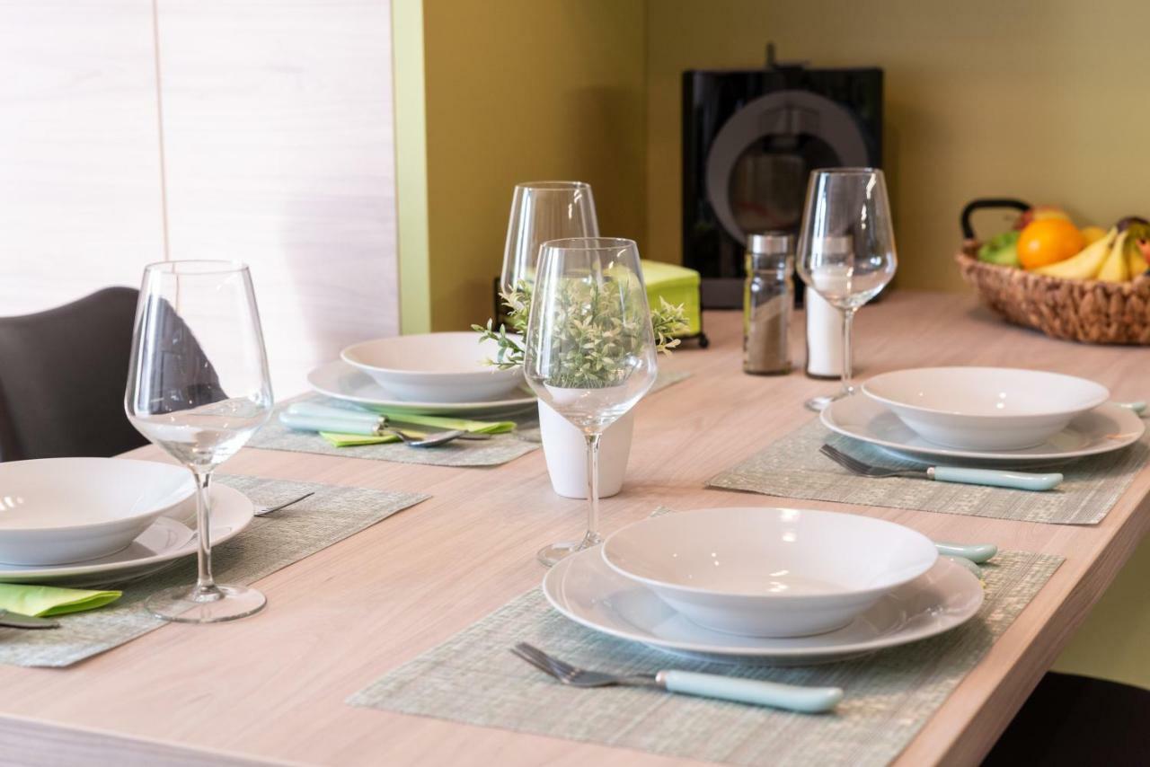 Defne Apartman Debrecen Dış mekan fotoğraf