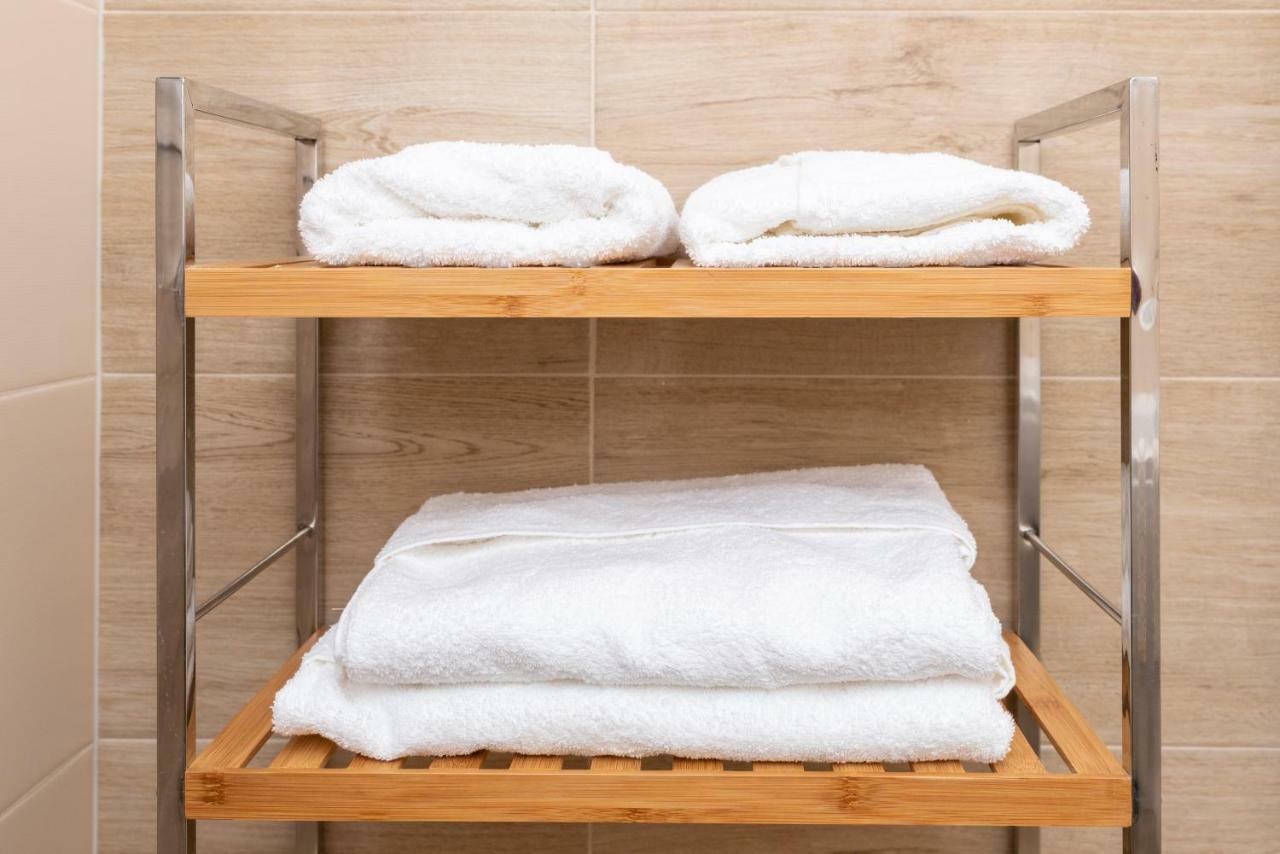Defne Apartman Debrecen Dış mekan fotoğraf